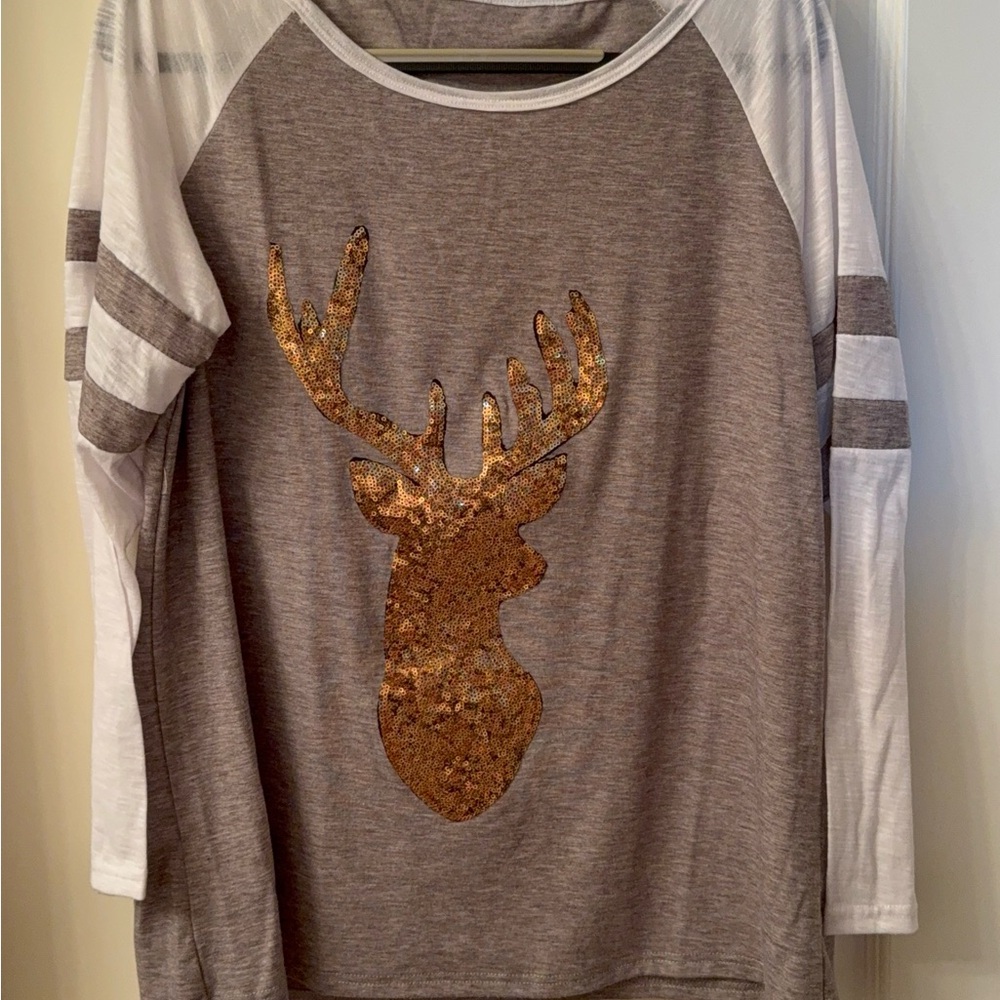 Gray and White Long Sleeve Top with Gold Sequin Deer
